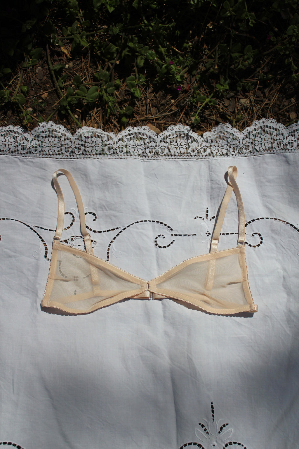 Bow Garter Belt - Sand