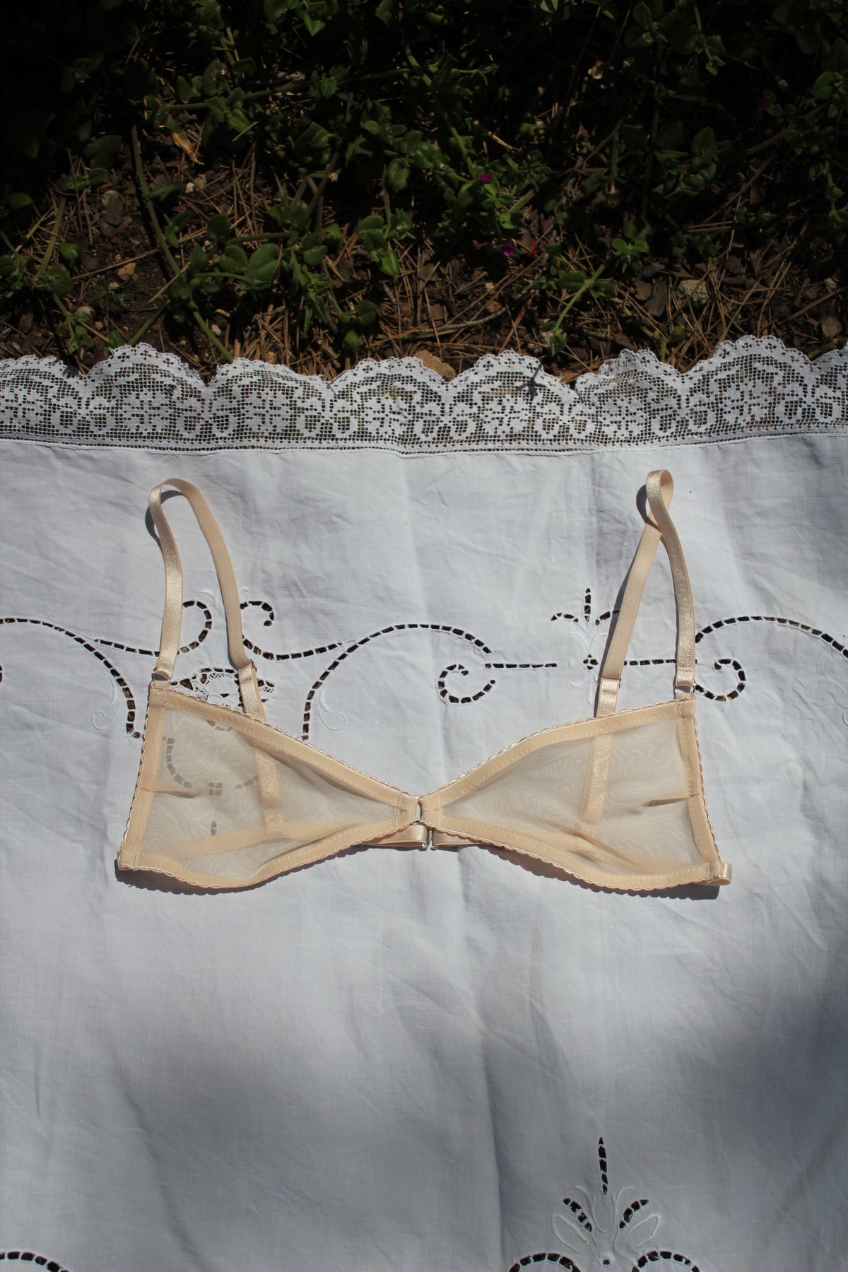 Bow Garter Belt - Sand