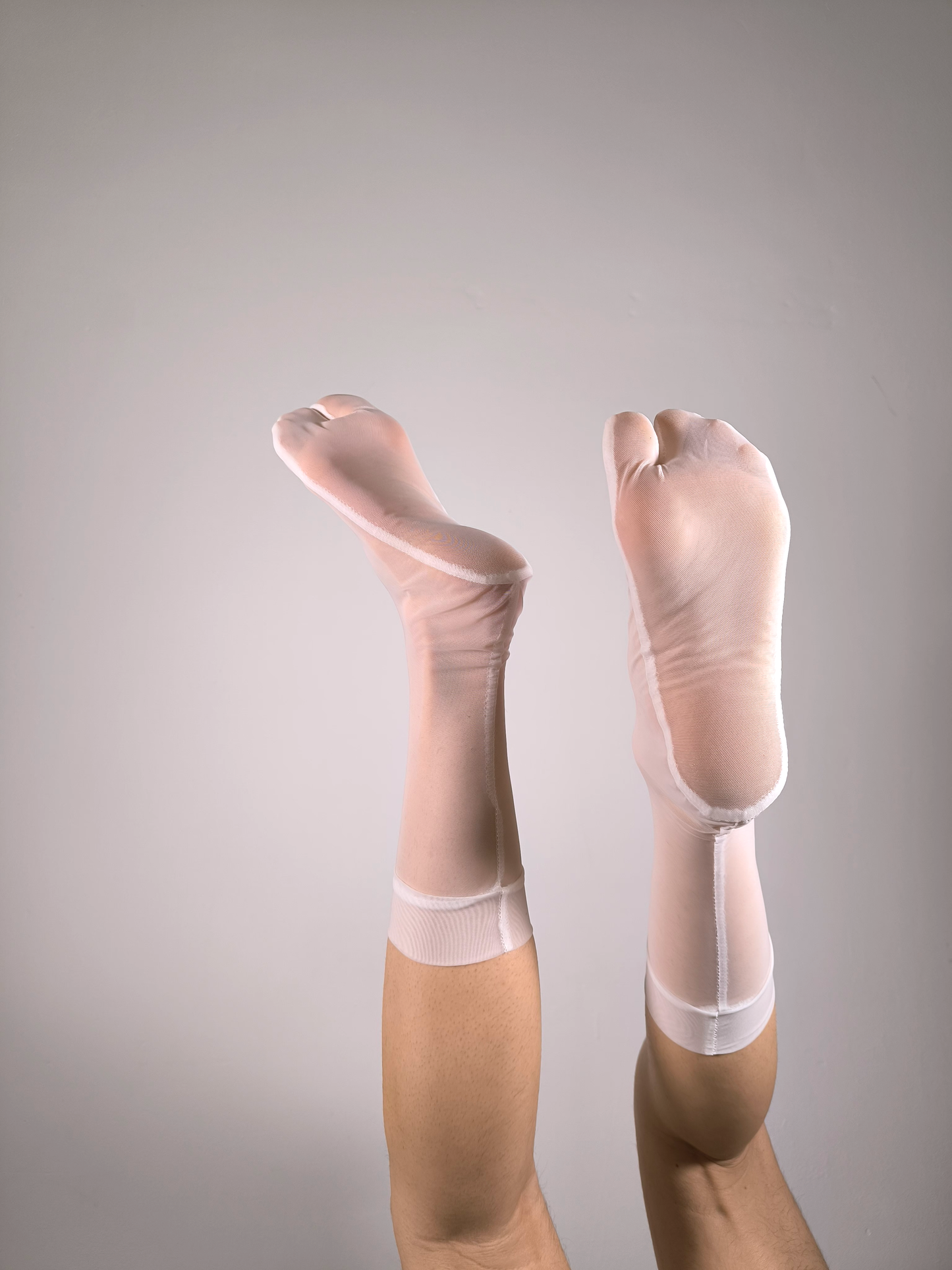Mesh Tabi socks