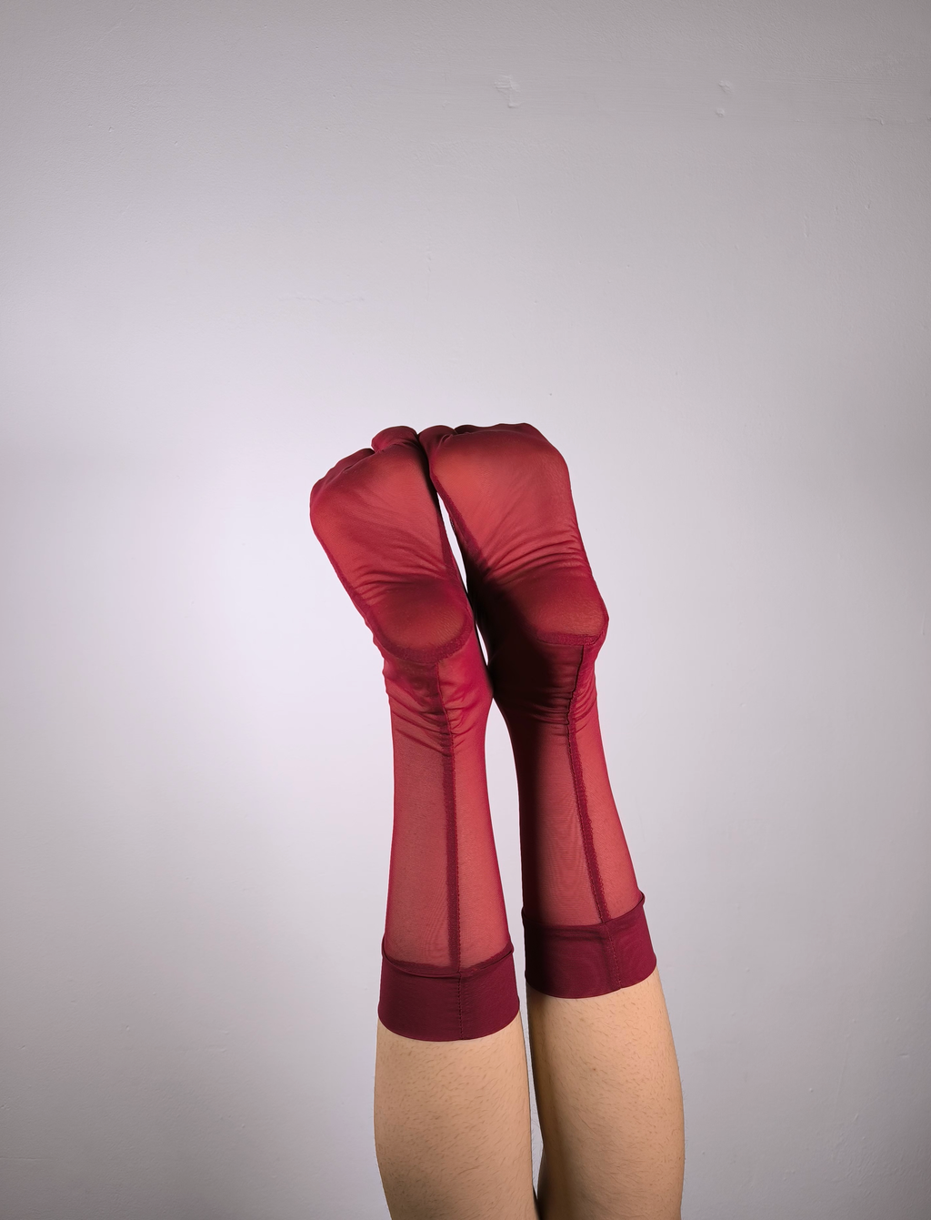 Mesh Tabi socks - Wine